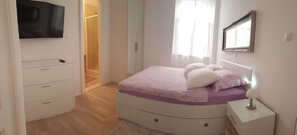Apartment Luxor Сплит Екстериор снимка